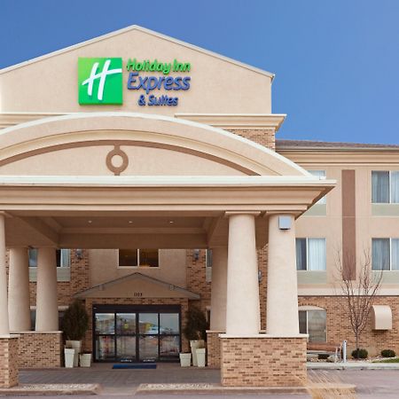 Holiday Inn Express Hotel & Suites Sioux Falls-Brandon By Ihg Exterior photo