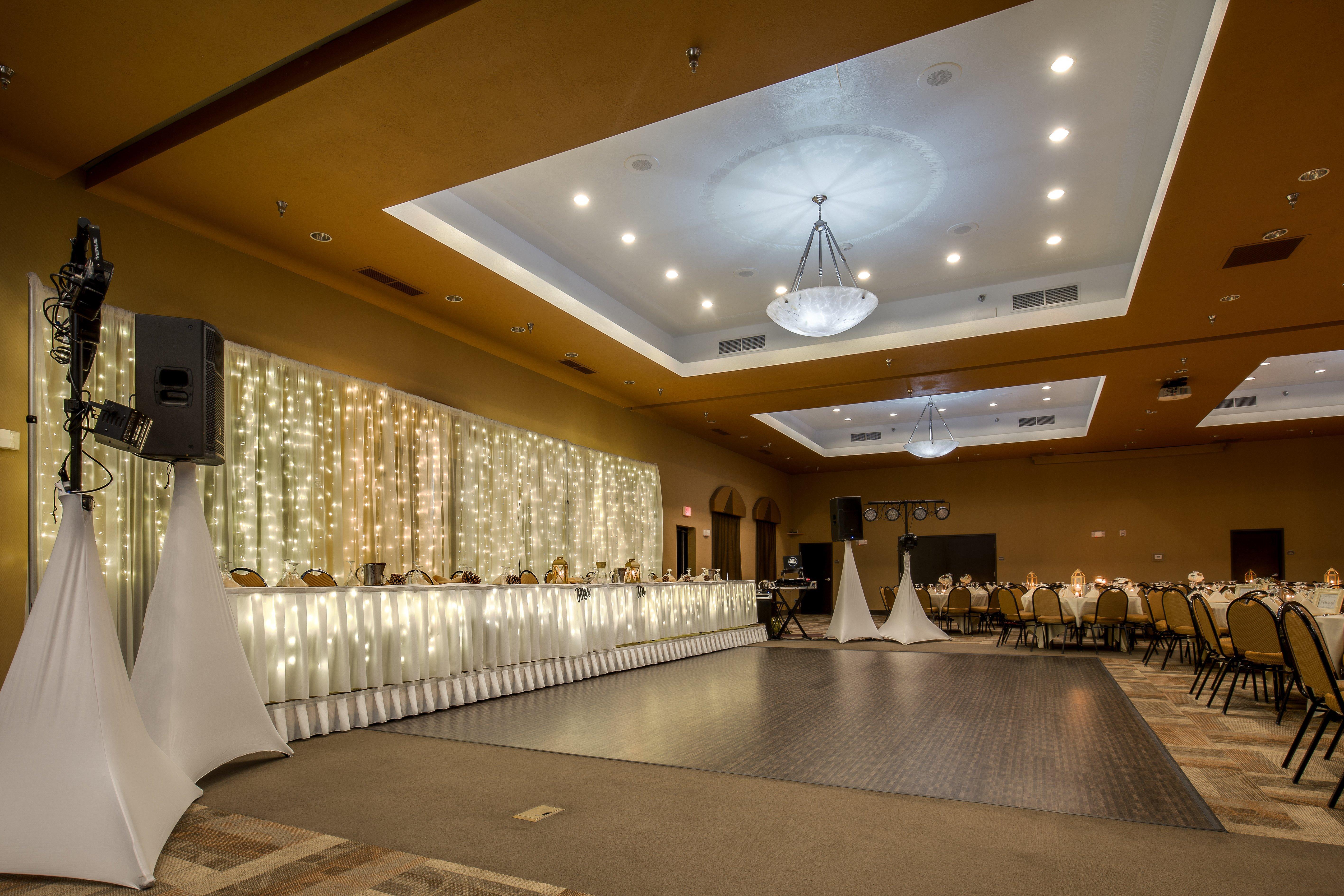 Holiday Inn Express Hotel & Suites Sioux Falls-Brandon By Ihg Exterior photo