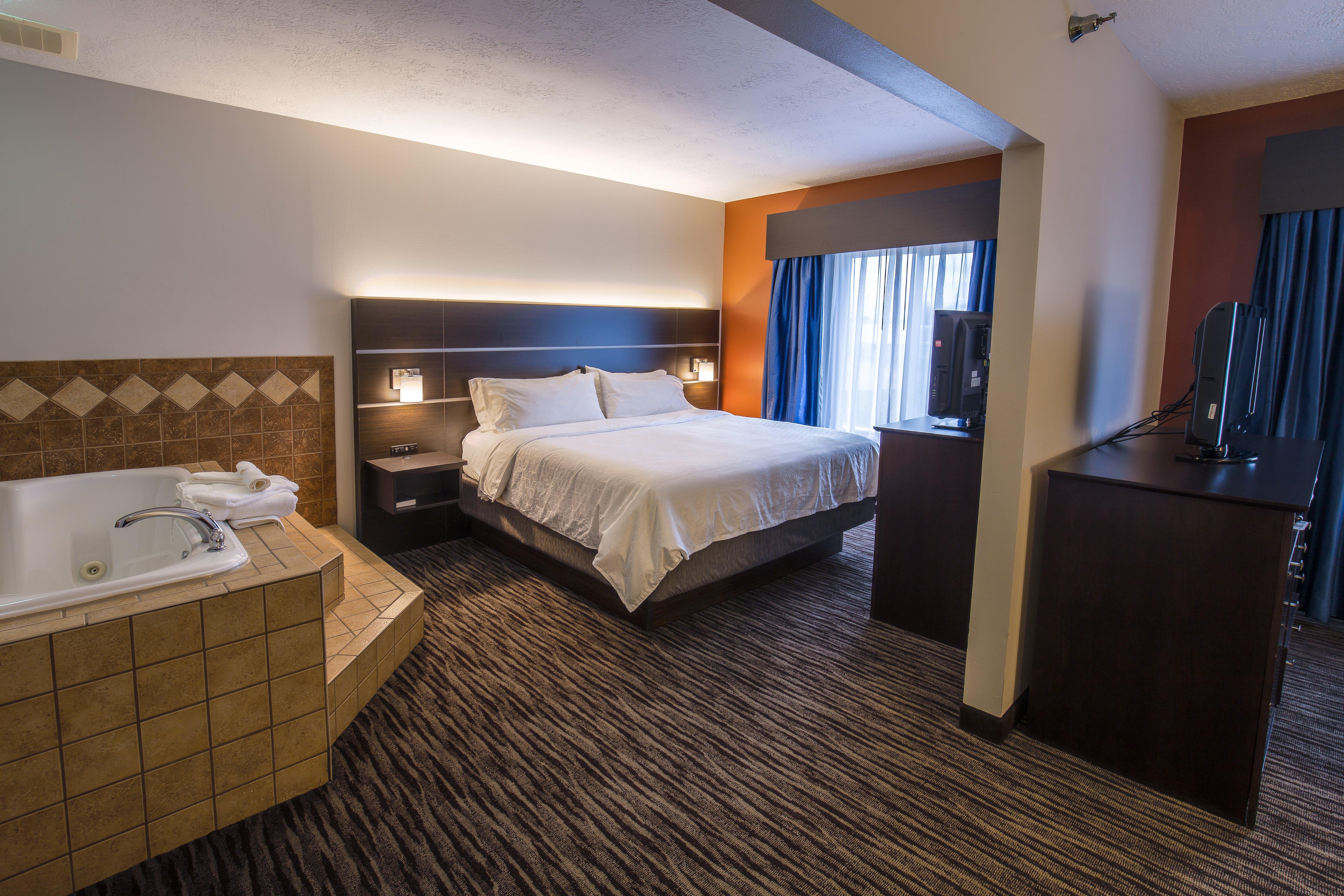 Holiday Inn Express Hotel & Suites Sioux Falls-Brandon By Ihg Exterior photo