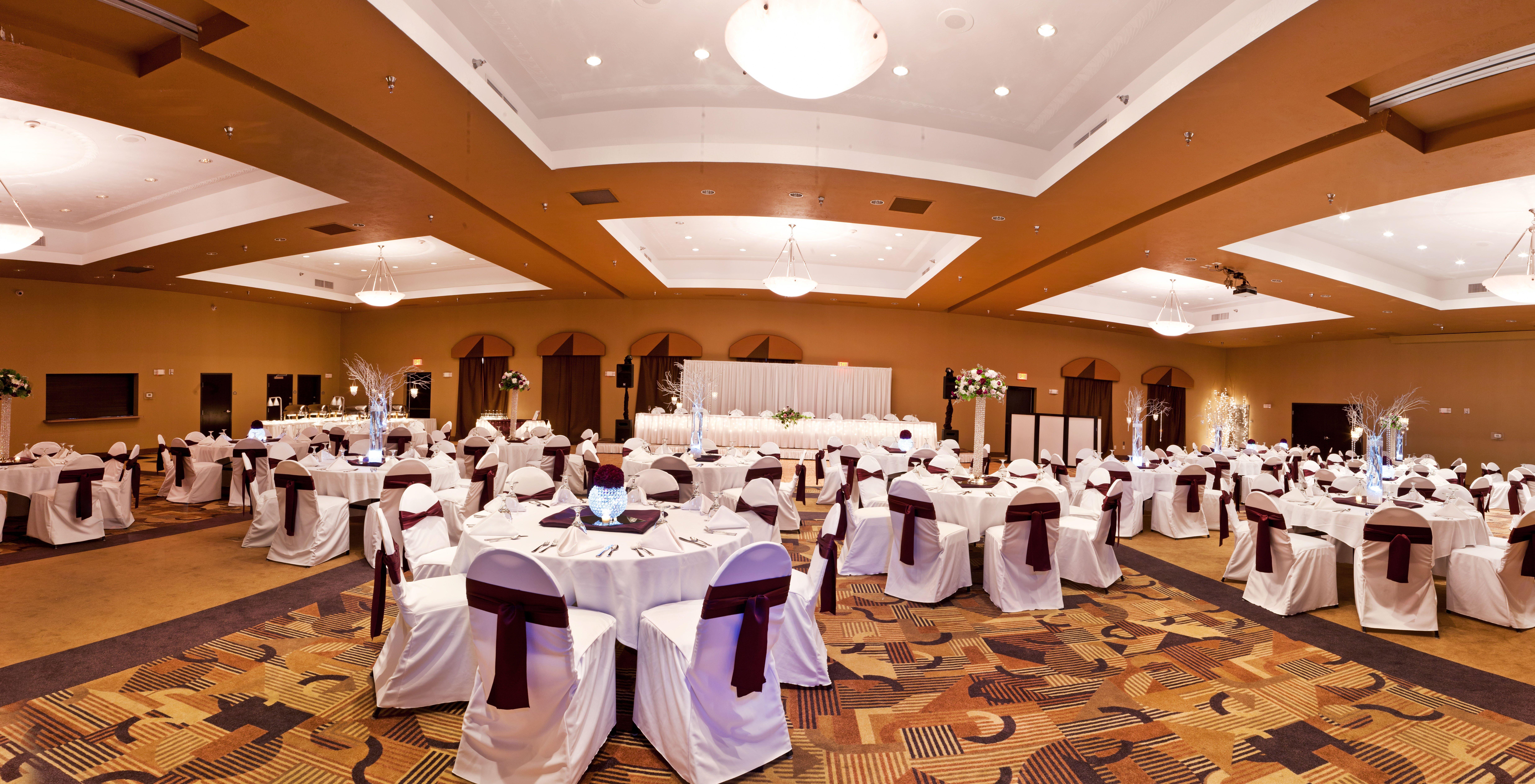 Holiday Inn Express Hotel & Suites Sioux Falls-Brandon By Ihg Exterior photo