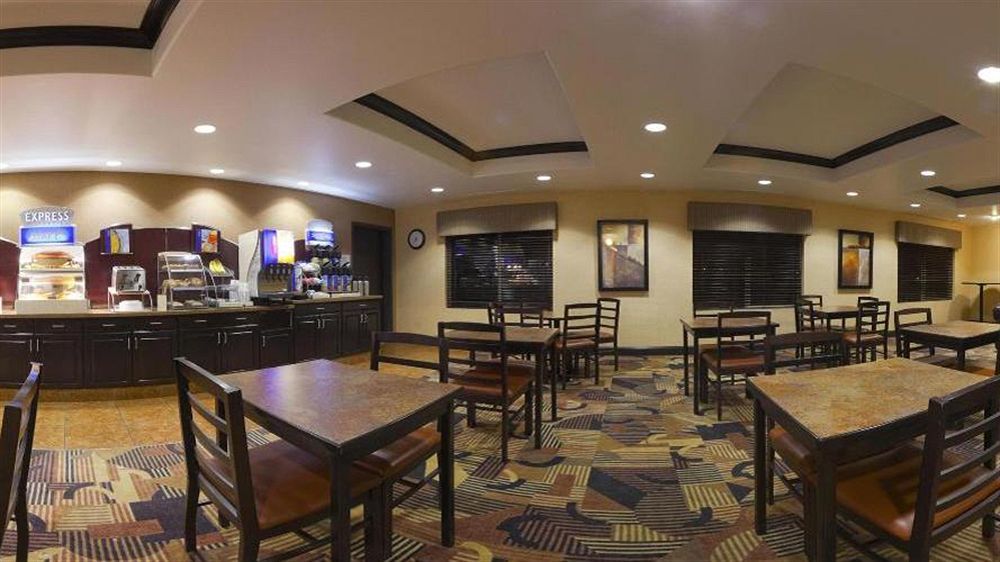 Holiday Inn Express Hotel & Suites Sioux Falls-Brandon By Ihg Exterior photo